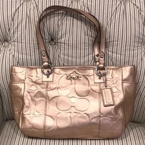 Coach Tote bag purse.
